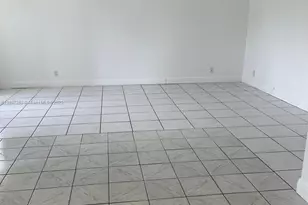 810 SW 73rd Ave, North Lauderdale, FL 33068 - Photo 6