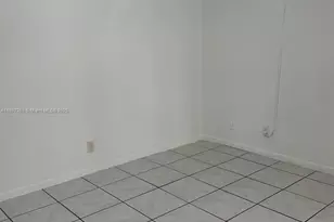 810 SW 73rd Ave, North Lauderdale, FL 33068 - Photo 12