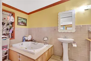 1140 NW 127th St, North Miami, FL 33168 - Photo 16