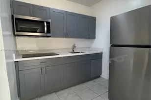2611 SW 62nd Ave, Miramar, FL 33023 - Photo 4