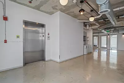 420 SW 7th St #916, Miami, FL 33130 - Photo 2