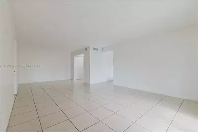 2020 NW 119th St #1122, Miami, FL 33167 - Photo 24