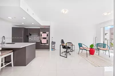 7751 NW 107th Ave #422, Doral, FL 33178 - Photo 1