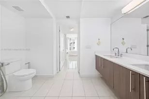 7751 NW 107th Ave, Doral, FL 33178 - Photo 18