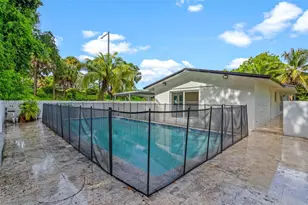 50 SW 26th Rd, Miami, FL 33129 - Photo 46