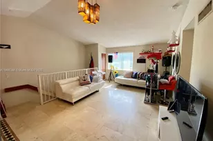 8039 Lake Dr, Doral, FL 33166 - Photo 4