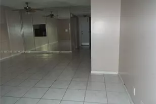 410 SE 2nd St, Hallandale Beach, FL 33009 - Photo 36