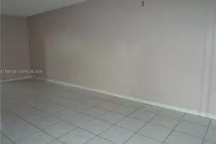 410 SE 2nd St, Hallandale Beach, FL 33009 - Photo 34