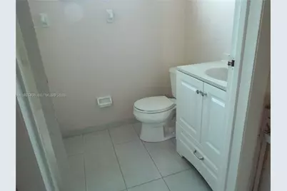 410 SE 2nd St #102, Hallandale Beach, FL 33009 - Photo 22