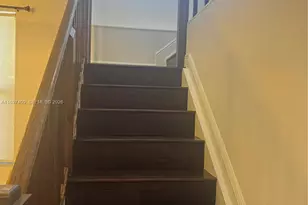 5251 NW 84th Ave, Doral, FL 33166 - Photo 16