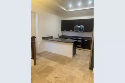 5251 NW 84th Ave, Doral, FL 33166 - Photo 6