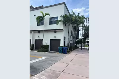 5251 NW 84th Ave, Doral, FL 33166 - Photo 2