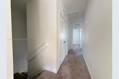 1672 SE 8th Ave, Homestead, FL 33034 - Photo 4