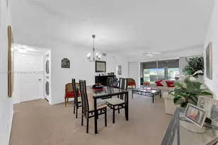 10382 NW 24th Pl, Sunrise, FL 33322 - Photo 2