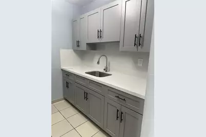 [Address not provided], North Miami, FL 33161 - Photo 6