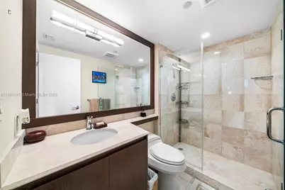 1455 Ocean Dr #1003, Miami Beach, FL 33139 - Photo 30