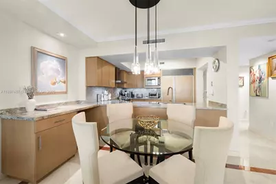 1455 Ocean Dr #1003, Miami Beach, FL 33139 - Photo 10