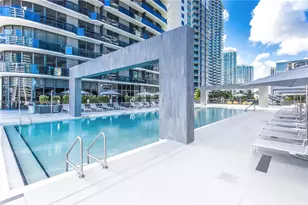 55 SW 9th St, Miami, FL 33130 - Photo 38