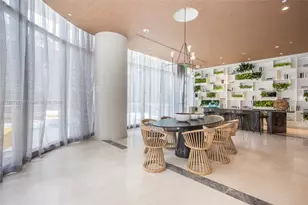 55 SW 9th St, Miami, FL 33130 - Photo 18