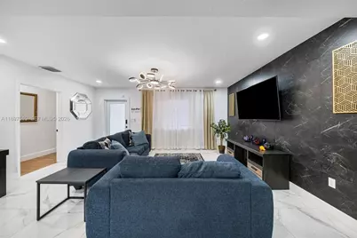 2441 Alcazar Dr, Miramar, FL 33023 - Photo 6