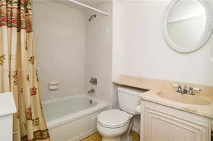 110 Royal Pk Dr, Oakland Park, FL 33309 - Photo 20