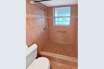 7897 Golf Cir Dr #306, Margate, FL 33063 - Photo 12