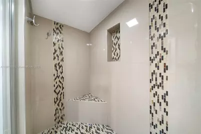 845 NW 2nd St, Florida City, FL 33034 - Photo 18