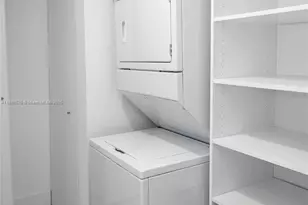 2950 NE 188th St, Aventura, FL 33180 - Photo 8