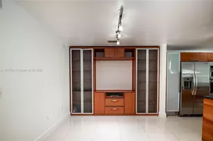 2950 NE 188th St, Aventura, FL 33180 - Photo 12