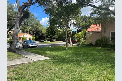 11810 SW 80th St #215, Miami, FL 33183 - Photo 26