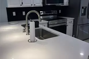 13055 Albright Ct, Wellington, FL 33414 - Photo 10