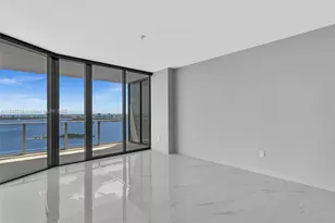 700 NE 24th St, Miami, FL 33137 - Photo 18