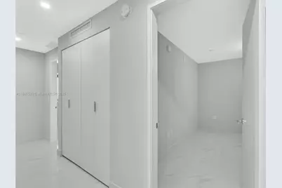 700 NE 24th St #3303, Miami, FL 33137 - Photo 44