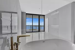 700 NE 24th St, Miami, FL 33137 - Photo 38