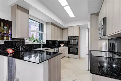 727 Crandon Blvd #401, Key Biscayne, FL 33149 - Photo 12