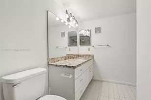 2981 N Nob Hill Rd, Sunrise, FL 33322 - Photo 28