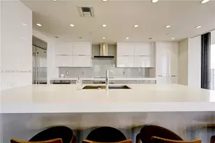 2800 Island Bl, Aventura, FL 33160 - Photo 14