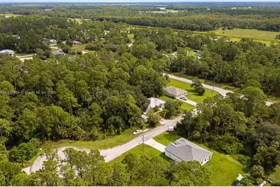 8004 Vega Ct, Other City - In The State Of Florida, FL 33935 - Photo 42