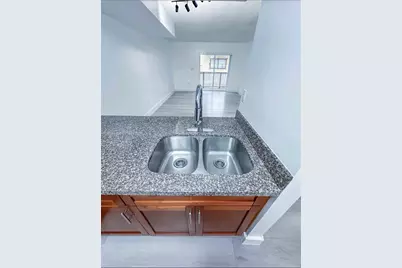 2301 W 60th St #A211, Hialeah, FL 33016 - Photo 16