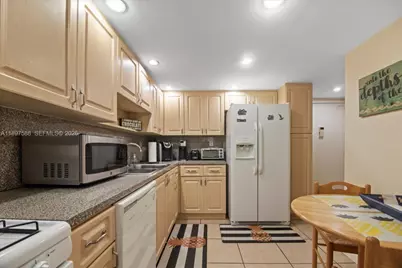 3140 S Ocean Dr #207, Hallandale Beach, FL 33009 - Photo 2