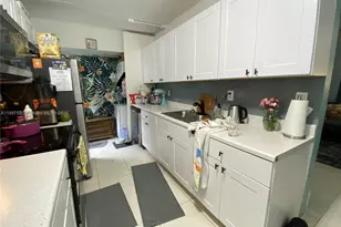 1121 NE 214th St, Miami, FL 33179 - Photo 6