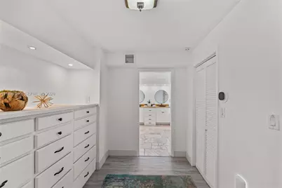 1809 Coral Gardens Dr, Wilton Manors, FL 33306 - Photo 14