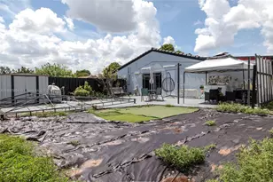 13337 NW 3rd Ln, Miami, FL 33182 - Photo 36