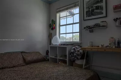 13337 NW 3rd Ln, Miami, FL 33182 - Photo 32