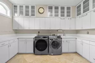 3601 Matheson Ave, Miami, FL 33133 - Photo 26