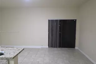 528 SE 32nd Ave, Homestead, FL 33033 - Photo 12