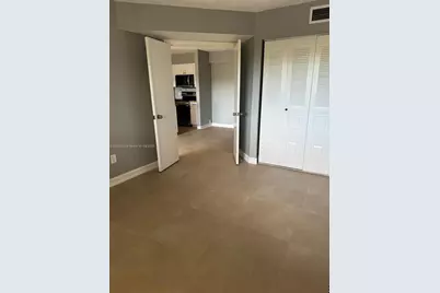 450 S Park Rd #5-304, Hollywood, FL 33021 - Photo 18