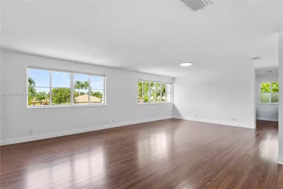 3620 Heron Ridge Ln, Weston, FL 33331 - Photo 14