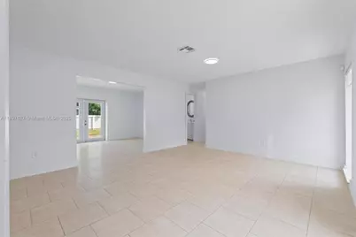 15913 Fairway Heights Blvd, Miami, FL 33157 - Photo 6