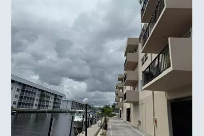 3860 NE 170th St #412, North Miami Beach, FL 33160 - Photo 20